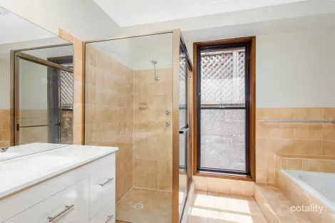 Property photo of 5 Kentia Parade Cherrybrook NSW 2126