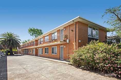 10/4 Walnut St, Carnegie, VIC 3163