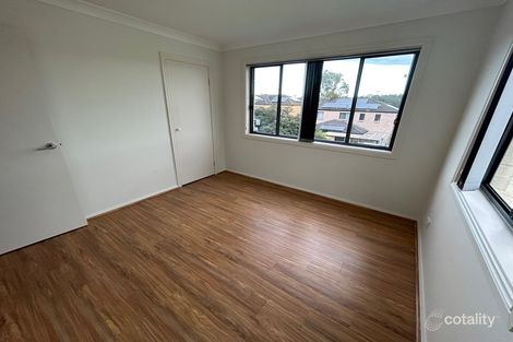Property photo of 72 Harraden Drive West Hoxton NSW 2171