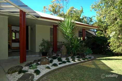 Property photo of 7 Hakea Crescent Suffolk Park NSW 2481
