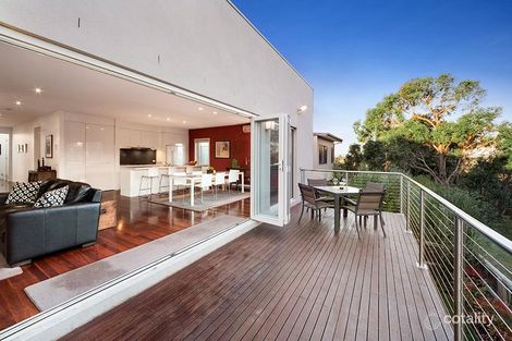 Property photo of 36 Sugarloaf Drive Macleod VIC 3085