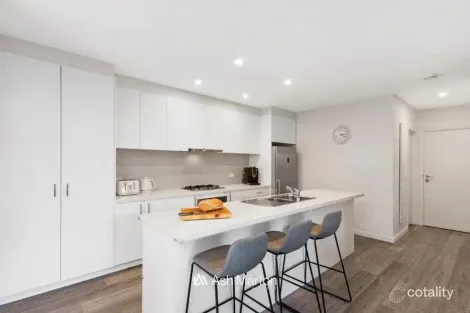 Property photo of 2/9 Beaconsfield Avenue Frankston VIC 3199