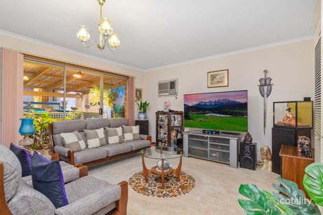 Property photo of 2 Flemington Crescent Werribee VIC 3030