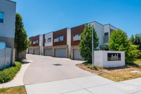 65/4 Pearlman St, Coombs, ACT 2611