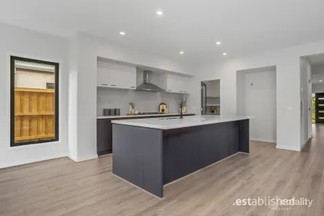 Property photo of 4 Payson Drive Point Cook VIC 3030