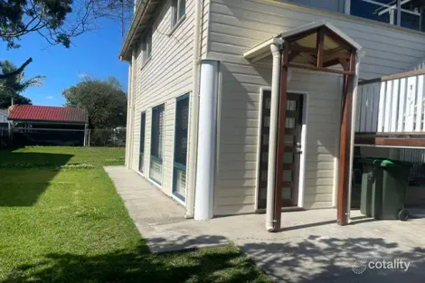 37 Drouyn St, Deagon, QLD 4017
