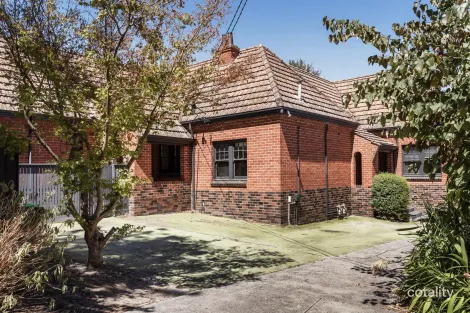 Property photo of 32 Yarrbat Avenue Balwyn VIC 3103