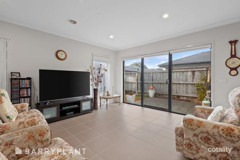 Property photo of 12 Medallion Avenue Beveridge VIC 3753