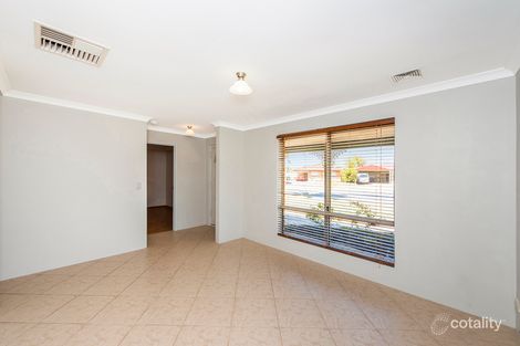 Property photo of 22 Silver Grove Warnbro WA 6169