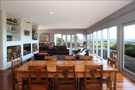 Property photo of 98 Foxground Road Foxground NSW 2534