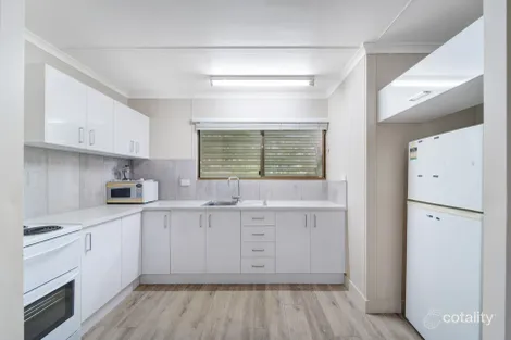 Property photo of 38 David Low Way Diddillibah QLD 4559