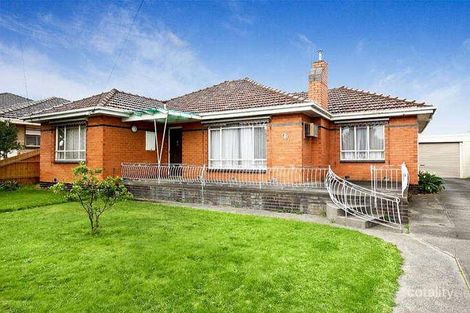 82 Mcfadzean Ave, Reservoir, VIC 3073