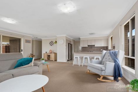 Property photo of 86 McKeachie Drive Aberglasslyn NSW 2320