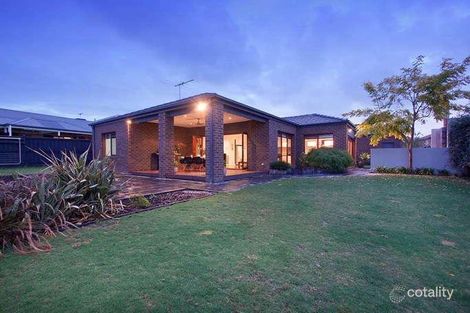 Property photo of 3 Pepperbush Crescent Langwarrin VIC 3910