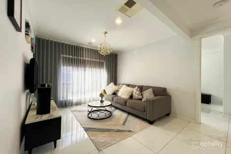 Property photo of 1 Trooper Drive Aintree VIC 3336