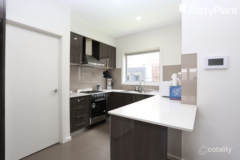 Property photo of 2/105 Bindi Street Glenroy VIC 3046