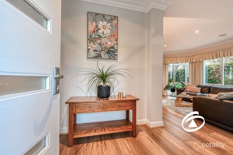 Property photo of 22 Grant Close Berwick VIC 3806