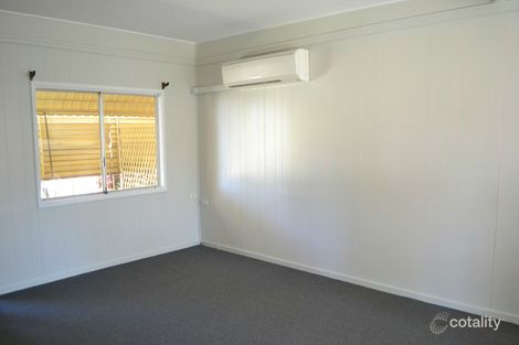 Property photo of 1/18 Cook Crescent Sunset QLD 4825