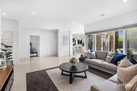 Property photo of 2/6 Second Avenue Box Hill North VIC 3129