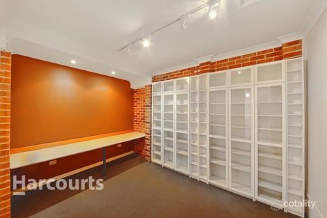 Property photo of 37 Codlin Street Ambarvale NSW 2560