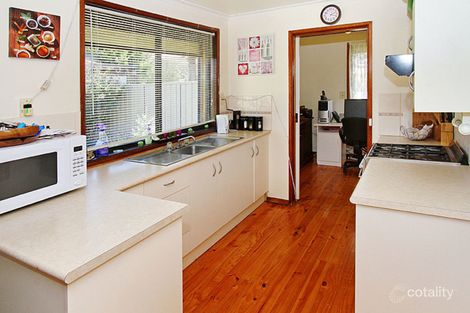 Property photo of 18 Angourie Crescent Taylors Lakes VIC 3038
