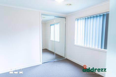 Property photo of 41 Mallee Circuit Pakenham VIC 3810