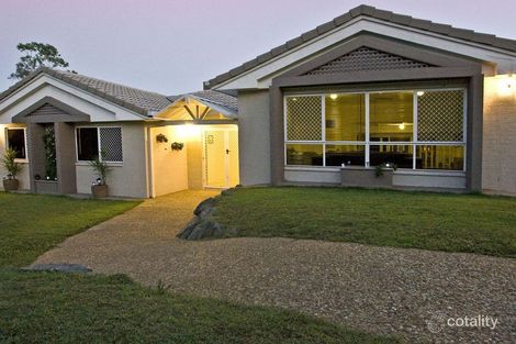 Property photo of 16 Lawson Place Forest Lake QLD 4078