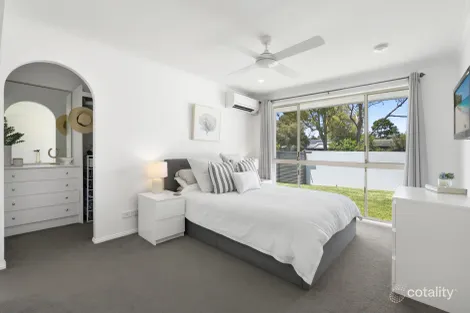 Property photo of 23 Cheltenham Drive Robina QLD 4226