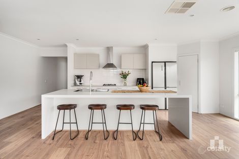 Property photo of 18 Owl Road Doreen VIC 3754