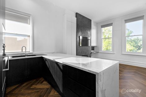 Property photo of 31 Delany Close Canterbury VIC 3126