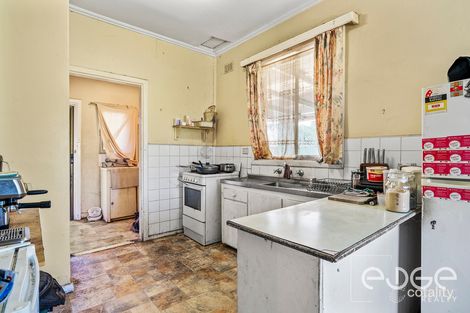Property photo of 39 Dockett Road Elizabeth Downs SA 5113