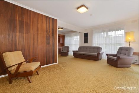 Property photo of 123 Lawrence Road Mount Waverley VIC 3149