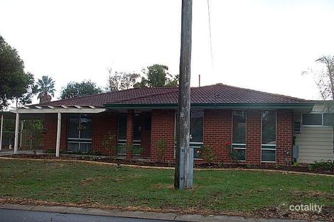 2 Jacobsen Way, Thornlie, WA 6108