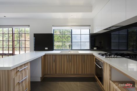 Property photo of 2/8 Caledonian Avenue Maylands WA 6051