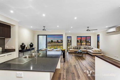 Property photo of 9 Cypress Court Spring Mountain QLD 4300