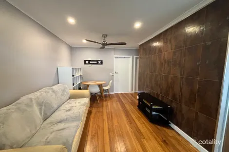 Property photo of 2/64 Fourth Avenue Rosebud VIC 3939