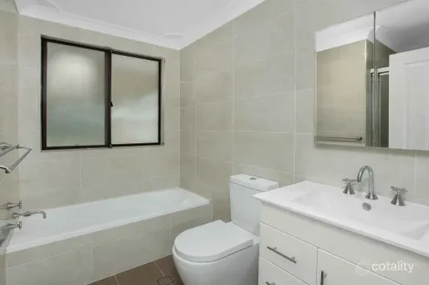 Property photo of 4 Ravenhill Street Kings Langley NSW 2147