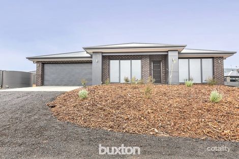Property photo of 16 Holmsgarth Court Brown Hill VIC 3350