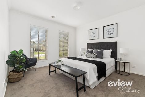 Property photo of 13 Craven Court Sandhurst VIC 3977