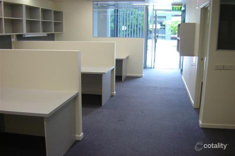 Property photo of 8/110 Macquarie Street Teneriffe QLD 4005