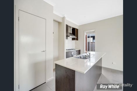 Property photo of 39 Safari Drive Tarneit VIC 3029