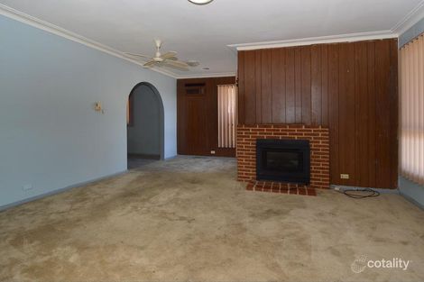 Property photo of 8 Laming Road Deer Park VIC 3023