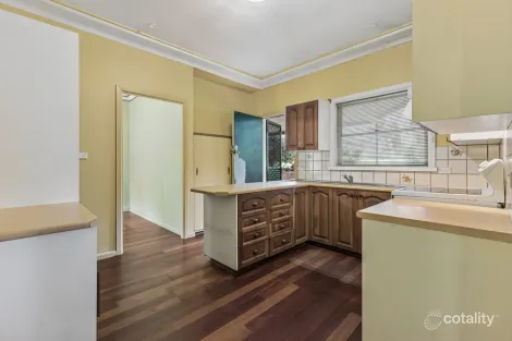 Property photo of 8 Willandra Parade Heathcote NSW 2233