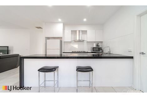 Property photo of 1 Hinter Way Roxburgh Park VIC 3064