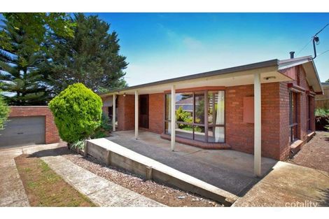 24 Paterson St, Drouin East, VIC 3818