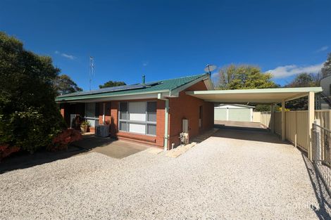 Property photo of 13 Somers Place Blayney NSW 2799