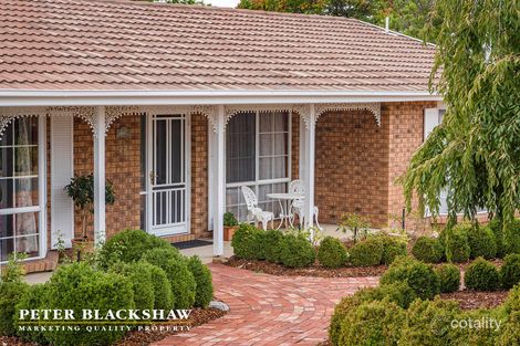 Property photo of 33 Chataway Crescent Fadden ACT 2904