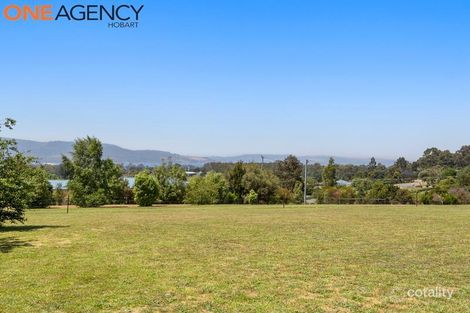 Property photo of 11 Englefield Drive Margate TAS 7054
