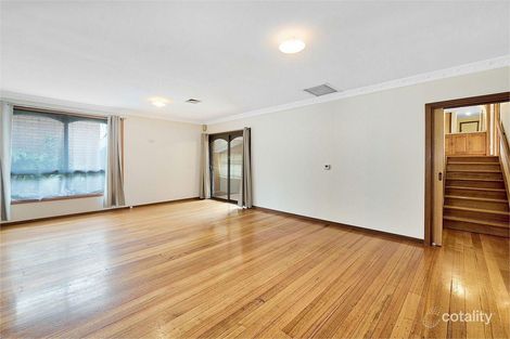 Property photo of 12 Charles Green Avenue Endeavour Hills VIC 3802