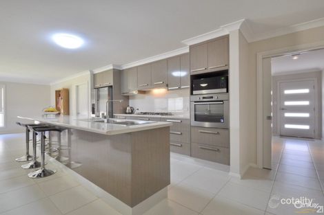 Property photo of 18 Champagne Drive Dubbo NSW 2830